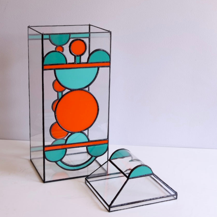 Disc Stained-Glass Terrarium