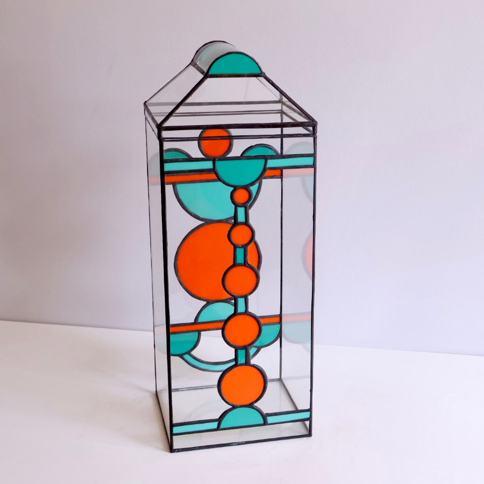 Disc Stained-Glass Terrarium