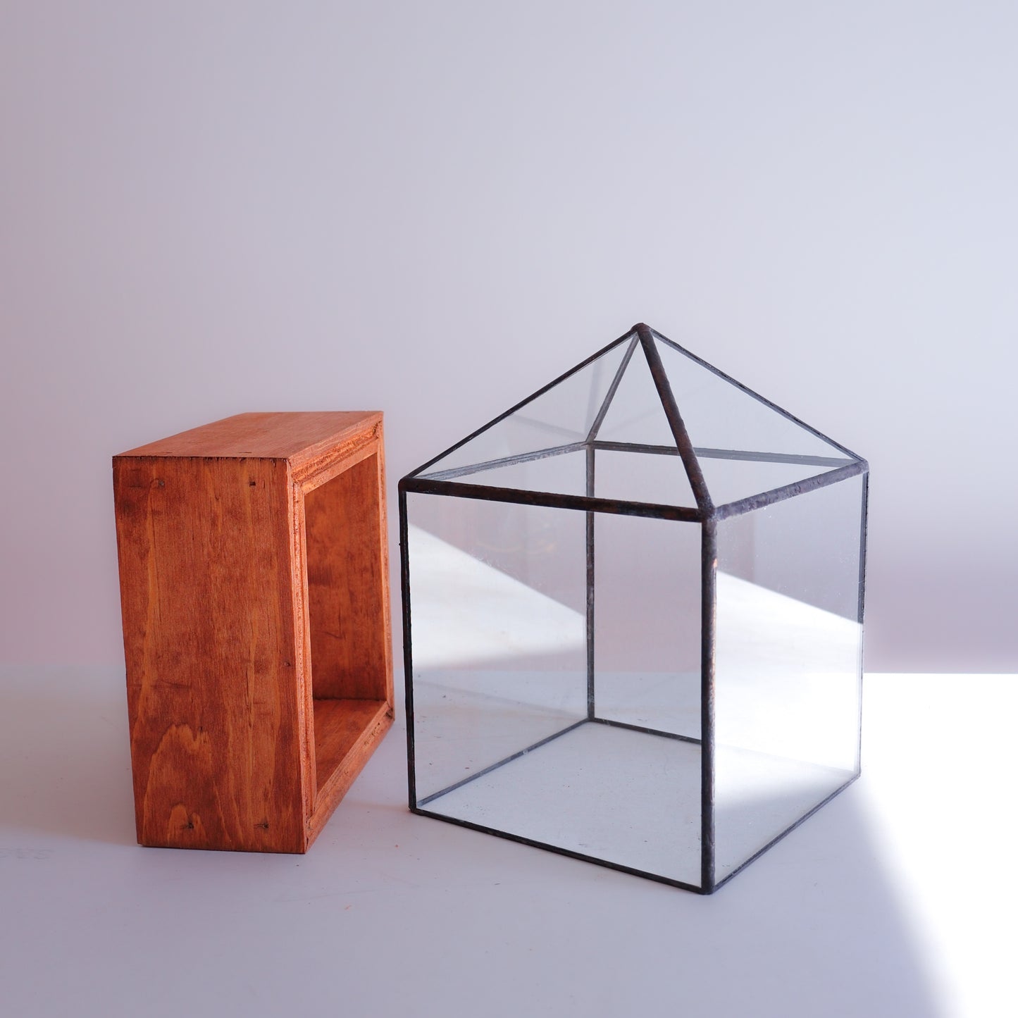 Dorman Handmade Stained-Glass Terrarium
